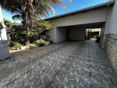 Casa com 4 Quartos à venda, 275m² no Anápolis City, Anápolis
