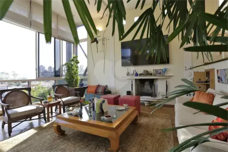 Casa com 4 Quartos à venda, 359m² no Pacaembu, São Paulo