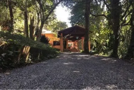 Sobrado com 2 Quartos à venda, 230m² no Taboleiro Verde, Cotia