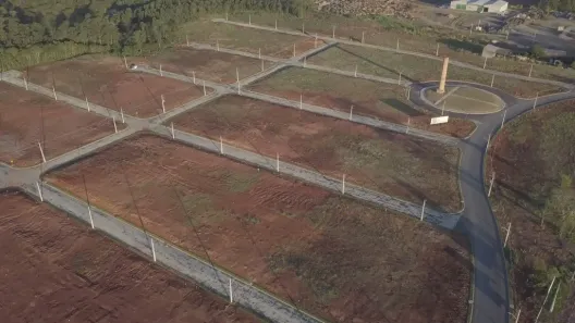 Lote/Terreno à venda, 360m² no Primeira Linha Pontilhão, Criciúma