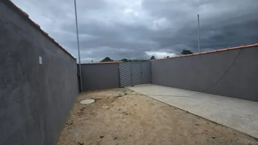 Casa com 2 Quartos à venda, 74m² no Parque Primavera, Itaguaí