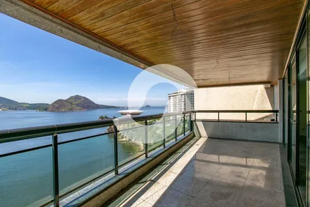Cobertura com 4 Quartos à venda, 650m² no Ingá, Niterói