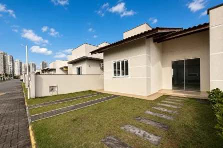 Casa de Condomínio com 3 Quartos à venda, 70m² no Itacolomi, Balneário Piçarras