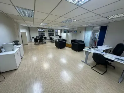 Ponto Comercial para alugar, 750m² no Centro, Rio de Janeiro
