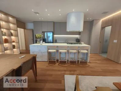 Apartamento com 3 Quartos à venda, 141m² no Água Verde, Curitiba
