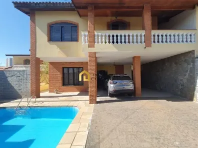 Sobrado com 3 Quartos à venda, 246m² no Jardim Santa Rosália, Sorocaba
