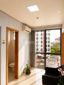 Sala Comercial à venda, 39m² no São João, Porto Alegre