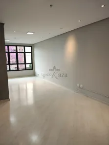 Sala Comercial para alugar, 37m² no Parque Residencial Aquarius, São José dos Campos
