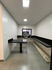 Casa com 3 Quartos à venda, 111m² no Novo Mundo, Uberlândia