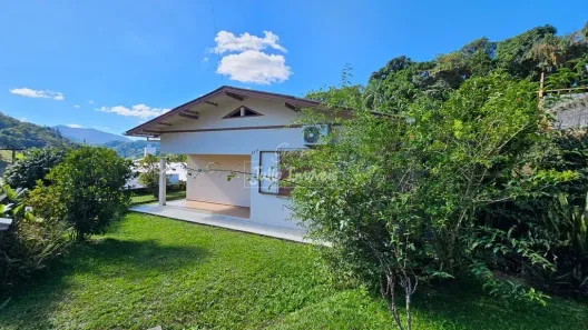 Casa com 4 Quartos à venda, 209m² no São Pedro, Brusque