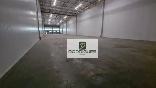 Galpão/Depósito/Armazém para alugar, 2592m² no Batistini, São Bernardo do Campo