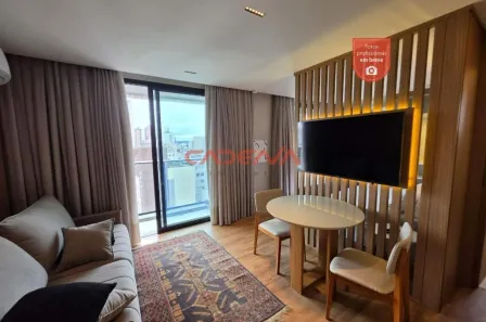 Apartamento com 1 Quarto para alugar, 35m² no Centro, Curitiba