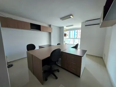 Ponto Comercial para alugar, 32m² no Renascença, São Luís