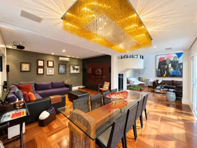 Casa de Condomínio com 4 Quartos para alugar, 323m² no Santo Amaro, São Paulo