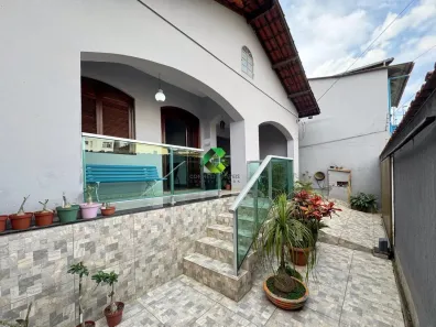 Casa com 4 Quartos à venda, 202m² no Santa Cruz Industrial, Contagem