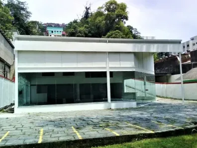 Galpão/Depósito/Armazém para alugar, 670m² no Coronel Veiga, Petrópolis