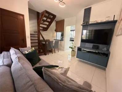 Casa de Condomínio com 2 Quartos à venda, 65m² no Centro, Bertioga