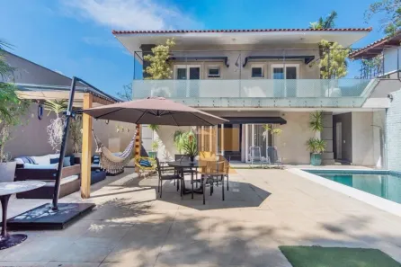Casa com 5 Quartos à venda, 720m² no Pacaembu, São Paulo