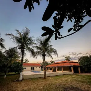 Fazenda/Sítio com 3 Quartos à venda, 400m² no Estância São Carlos, Guapiaçu