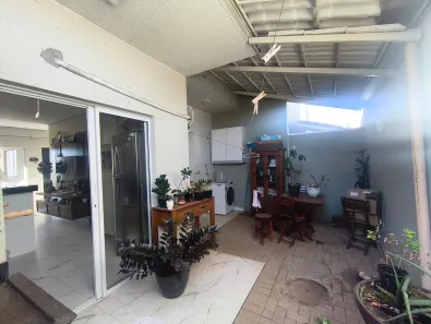 Casa de Condomínio com 2 Quartos à venda, 60m² no Plano Diretor Sul, Palmas