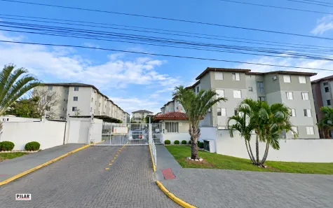 Apartamento com 2 Quartos para alugar, 55m² no Linha Batista, Criciúma