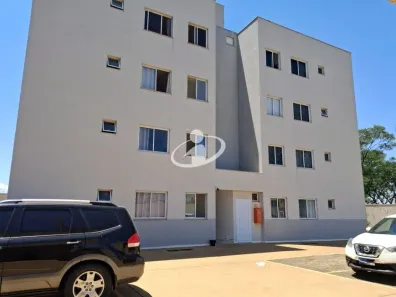Apartamento com 2 Quartos para alugar, 50m² no Alto Umuarama, Uberlândia