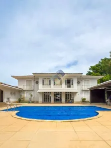 Casa com 5 Quartos para alugar, 1200m² no Park Way, Brasília