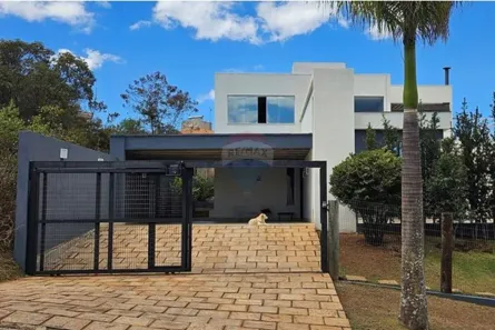 Casa de Condomínio com 5 Quartos à venda, 430m² no Balneário Água Limpa, Nova Lima