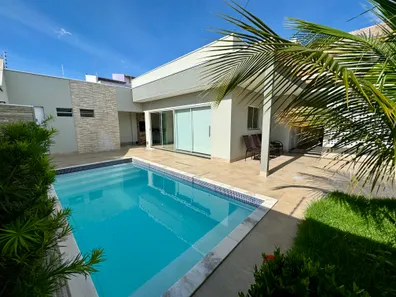 Casa com 3 Quartos à venda, 230m² no Morada do Ouro, Cuiabá