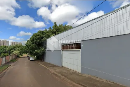 Galpão/Depósito/Armazém para alugar, 280m² no Lagoinha, Uberlândia