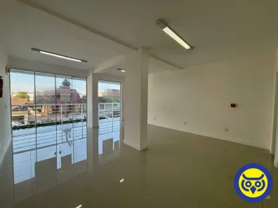 Ponto Comercial para alugar, 46m² no Barreiros, São José