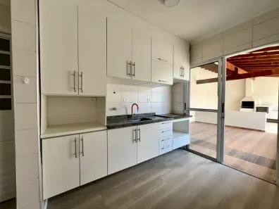 Casa com 2 Quartos à venda, 120m² no Loteamento Villa Branca, Jacareí