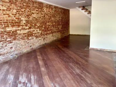 Casa com 3 Quartos à venda, 230m² no Vila Nova Conceição, São Paulo