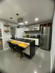 Sobrado com 2 Quartos à venda, 117m² no Jardim Santa Mena, Guarulhos