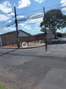Lote/Terreno à venda, 293m² no Jardim das Palmeiras, Uberlândia