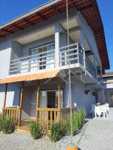Casa com 6 Quartos à venda, 214m² no João Costa, Joinville