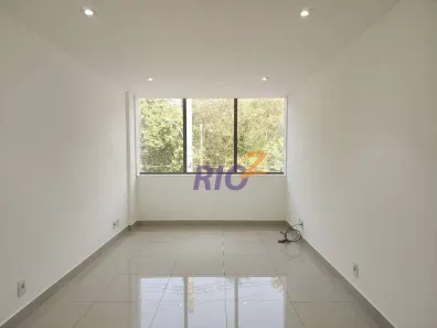 Sala Comercial à venda, 31m² no Recreio dos Bandeirantes, Rio de Janeiro