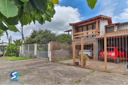 Casa com 2 Quartos à venda, 167m² no Vila Jardim, Porto Alegre