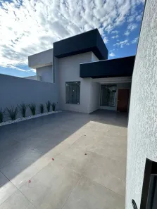 Casa com 3 Quartos à venda, 77m² no Conjunto Residencial Paulino Carlos Filho, Maringá