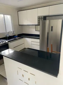 Casa de Condomínio com 3 Quartos para alugar, 82m² no Jardim Belizário, Cotia