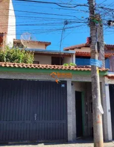 Sobrado com 3 Quartos à venda, 170m² no Jardim Santa Clara, Guarulhos