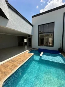 Casa com 3 Quartos à venda, 220m² no Jardim Piratininga, Franca