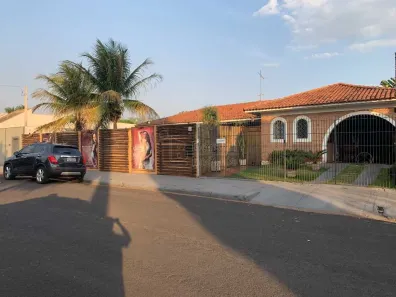 com 3 Quartos à venda, 515m² no Vila Harmonia, Araraquara