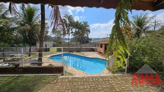 Casa com 3 Quartos para alugar, 369m² no Vila Dom Pedro, Atibaia