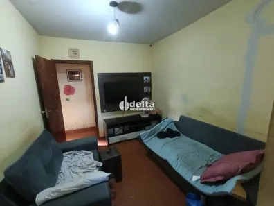 Casa com 3 Quartos à venda, 100m² no Pacaembu, Uberlândia