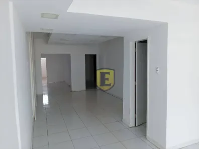 Imóvel Comercial com 3 Quartos para venda ou aluguel, 270m² no Cohafuma, São Luís