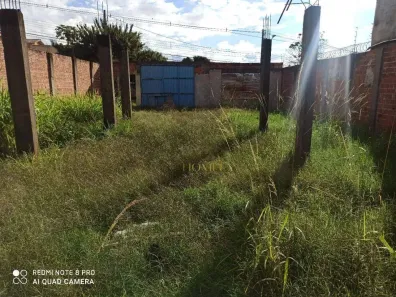 Lote/Terreno à venda, 412m² no Vila Santa Terezinha, Londrina