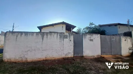 Casa com 3 Quartos para alugar, 59m² no Conjunto Guanabara, Uberaba