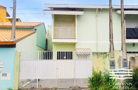 Sobrado com 2 Quartos à venda, 67m² no Vila Santos, Caçapava