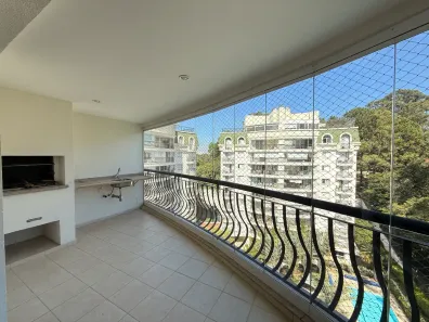 Apartamento com 3 Quartos para alugar, 135m² no Cidade São Francisco, São Paulo
